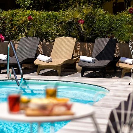 Hotel Condor-New 2024-Con Piscina Riccione Kültér fotó