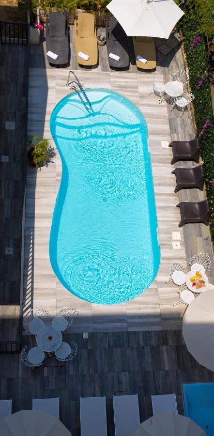 Hotel Condor-New 2024-Con Piscina Riccione Kültér fotó