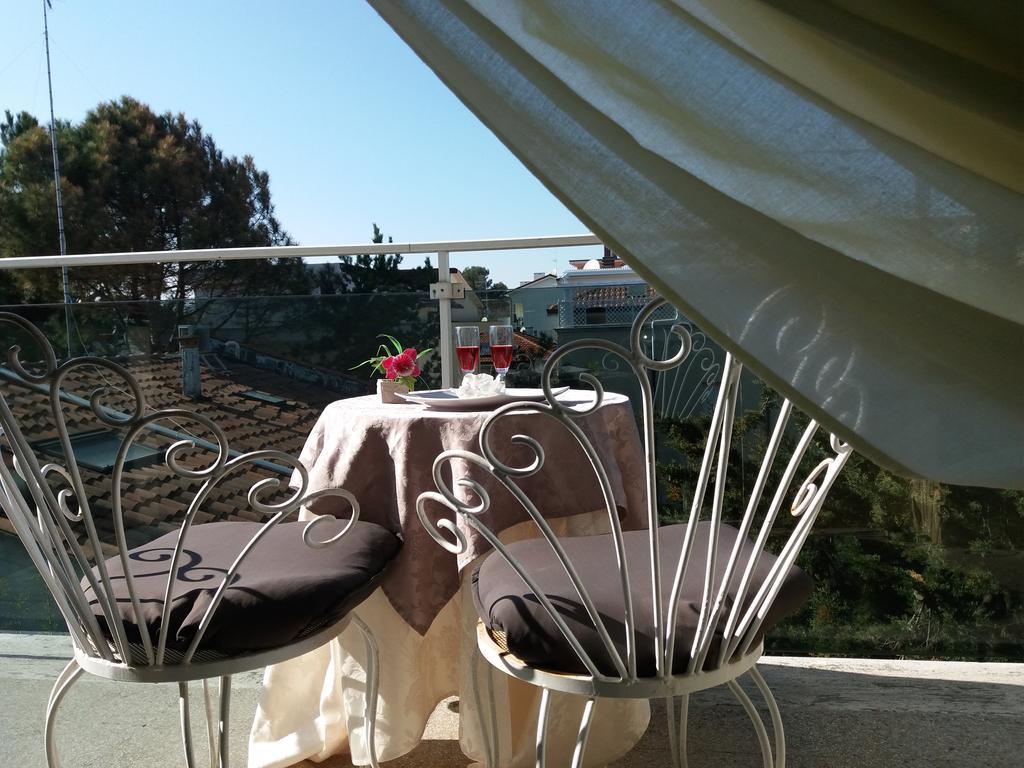 Hotel Condor-New 2024-Con Piscina Riccione Kültér fotó